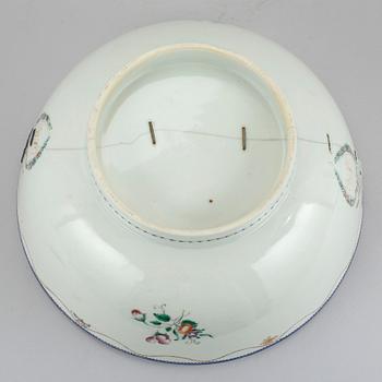 SKÅL, kompaniporslin, Kina, Qianlong (1736-95).