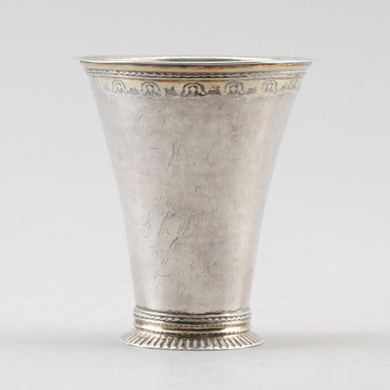 BÄGARE, silver, Johan Söderdahl, Söderköping 1771. Vikt ca 77 g.