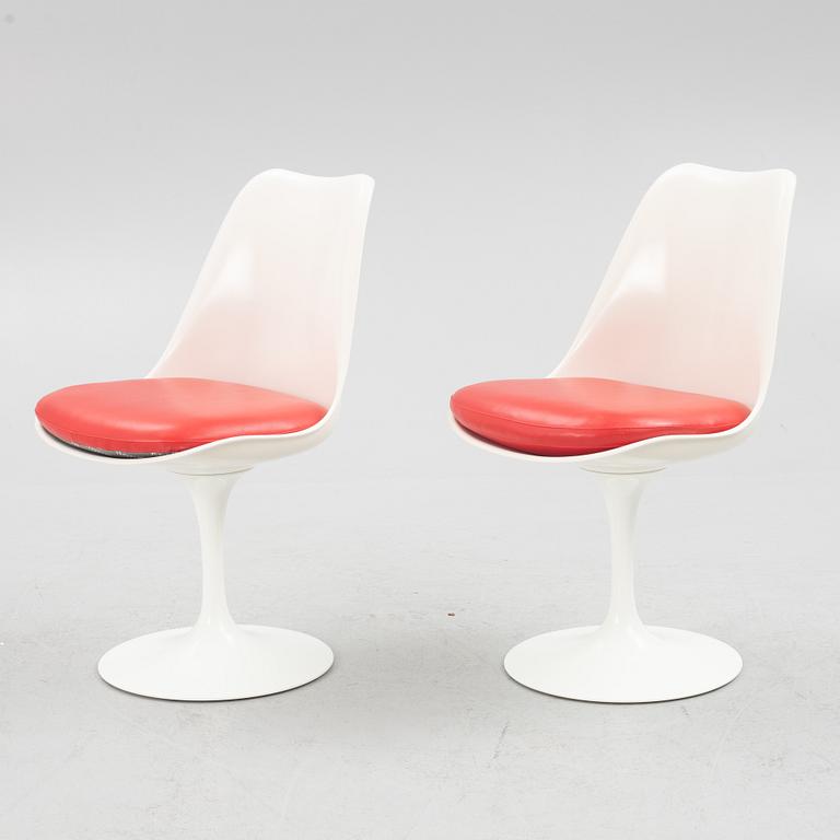 Eero Saarinen, a pair of 'Tulip' chairs, Knoll.