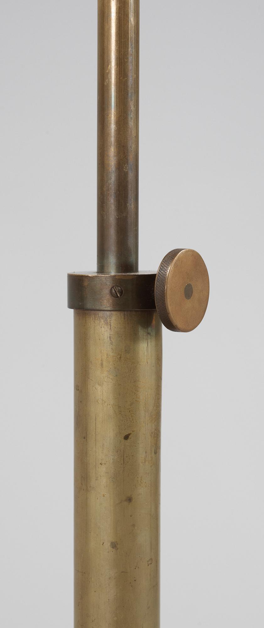 GOLVLAMPA, 1920-tal.