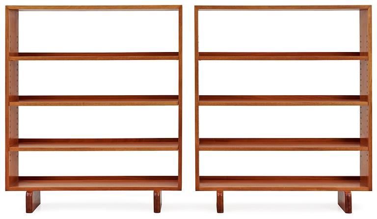 A set of two Josef Frank mahogany bookshelves by Svenskt Tenn.