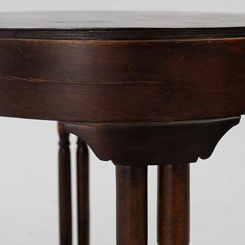 Sidobord, 1900-talets första hälft.
