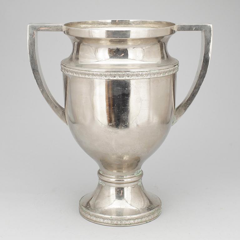 URNA/POKAL, nysilver, Meriden Britannia Company, 1900-tal.