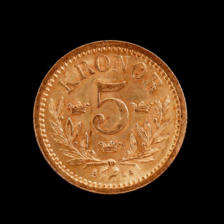 GULDMYNT, 5 kronor, Oscar II, 1901.  Vikt ca 2 gram.