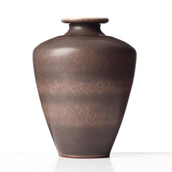 Berndt Friberg, a stoneware vase, Gustavsberg studio, Sweden 1965.