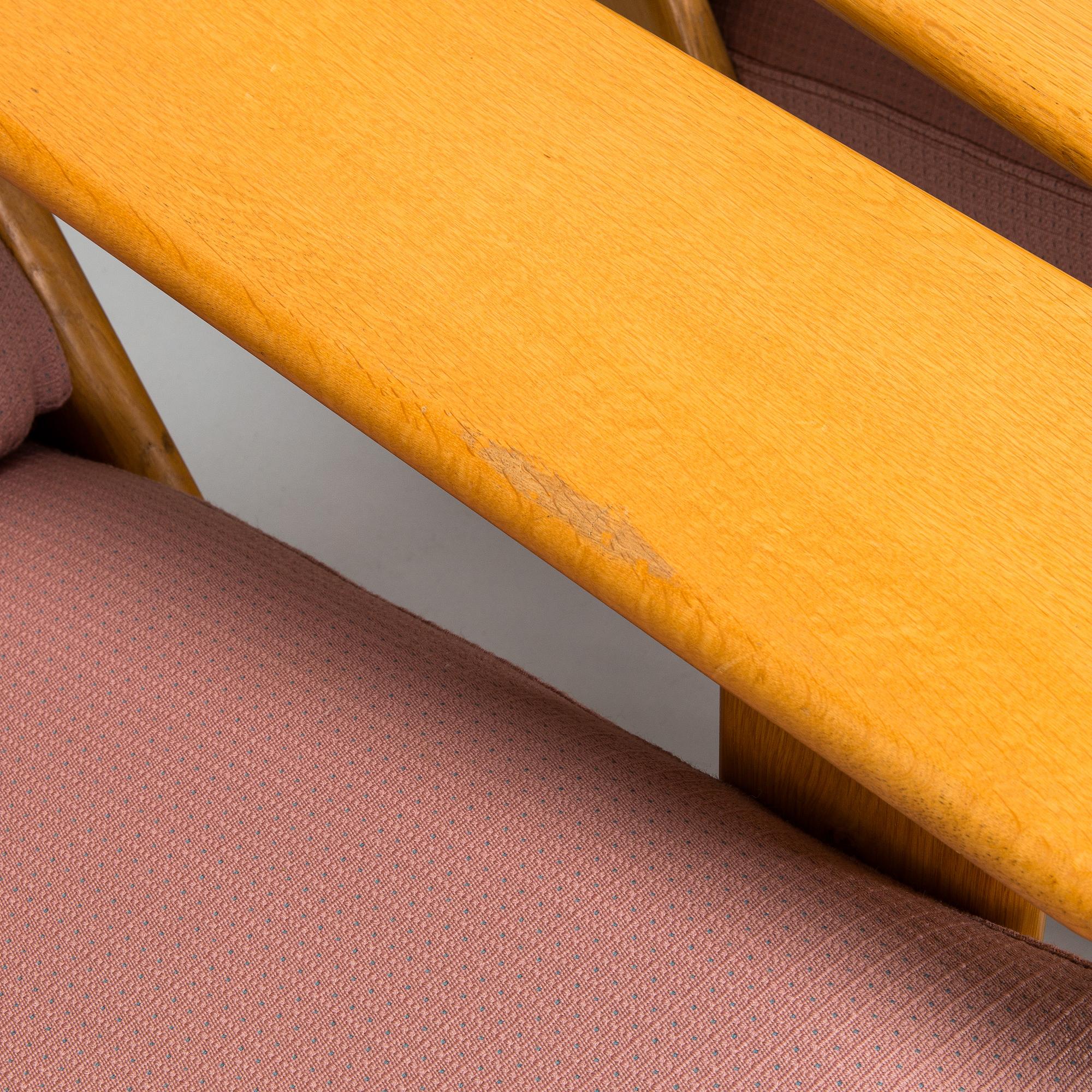 Esko Pajamies, A pair of 1970s 'Pele' armchair for Lepofinn, Finland.