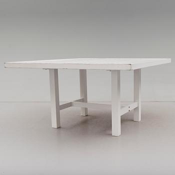 BORD, Elsa Stackelberg, Fri Form, sent 1900-tal.