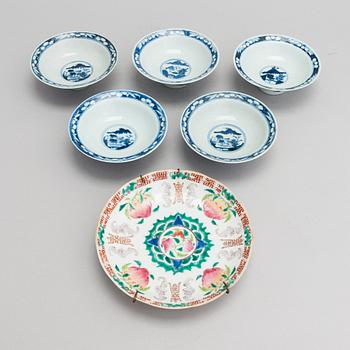 Five Chinese late Qing dynasty porcelain bowls and dish.