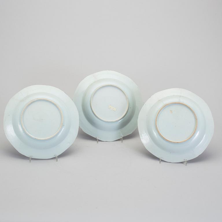 TALLRIKAR, 6 st, porslin, Qingdynastin, Qianlong (1736-95).