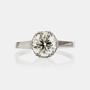1373. A circa 1.86 ct old-cut diamond ring. Quality circa M-N/SI1.