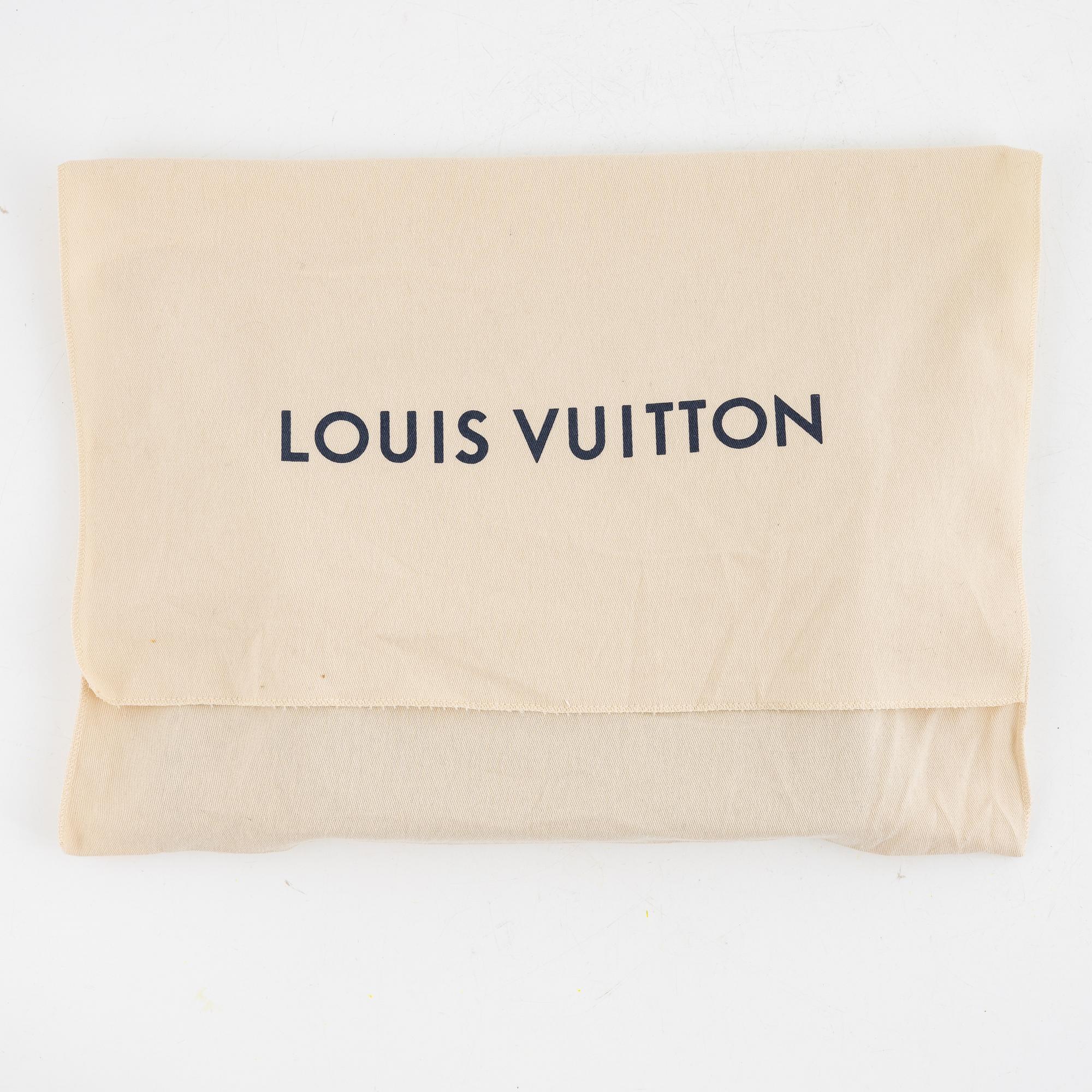 Louis Vuitton, väska, "Lock A4 Pouch".