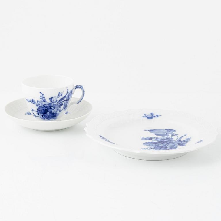 A 36-piece 'Blå blomst' porcelain service, Royal Copenhagen, Denmark.