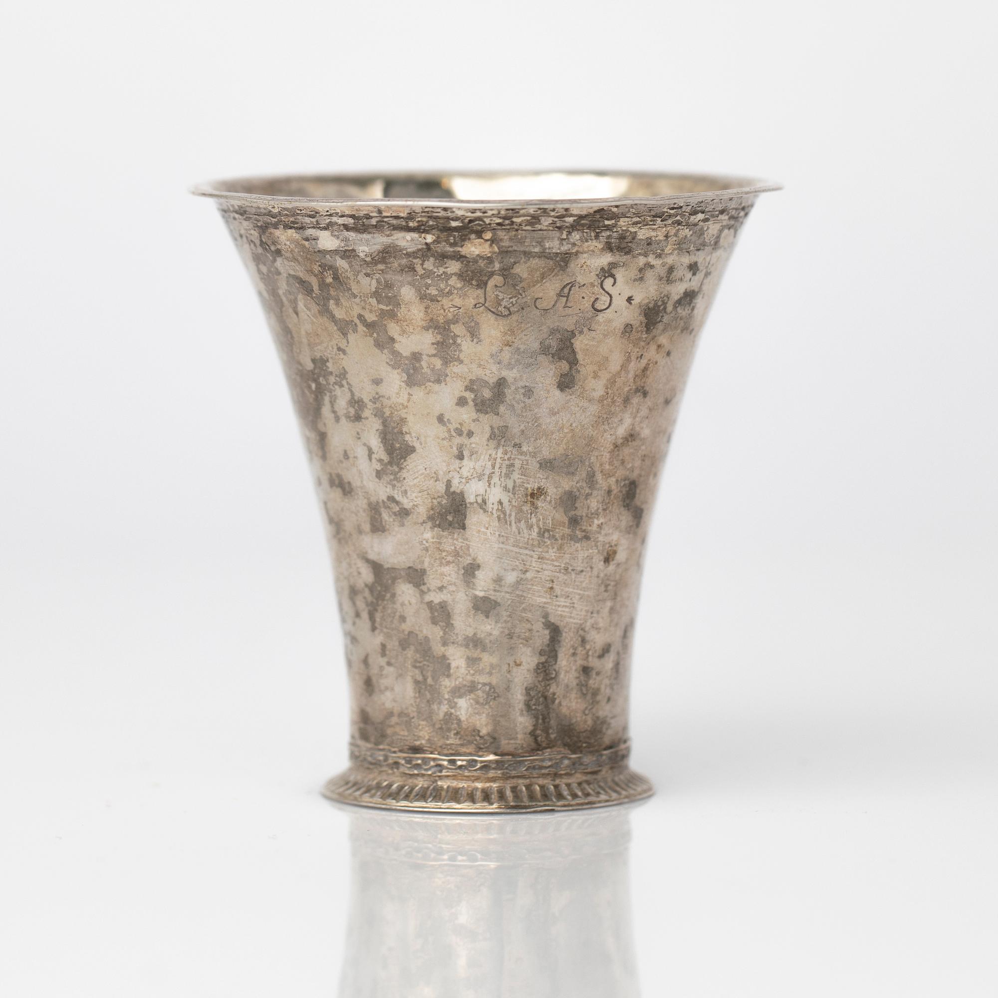 Cup, silver 18th century.