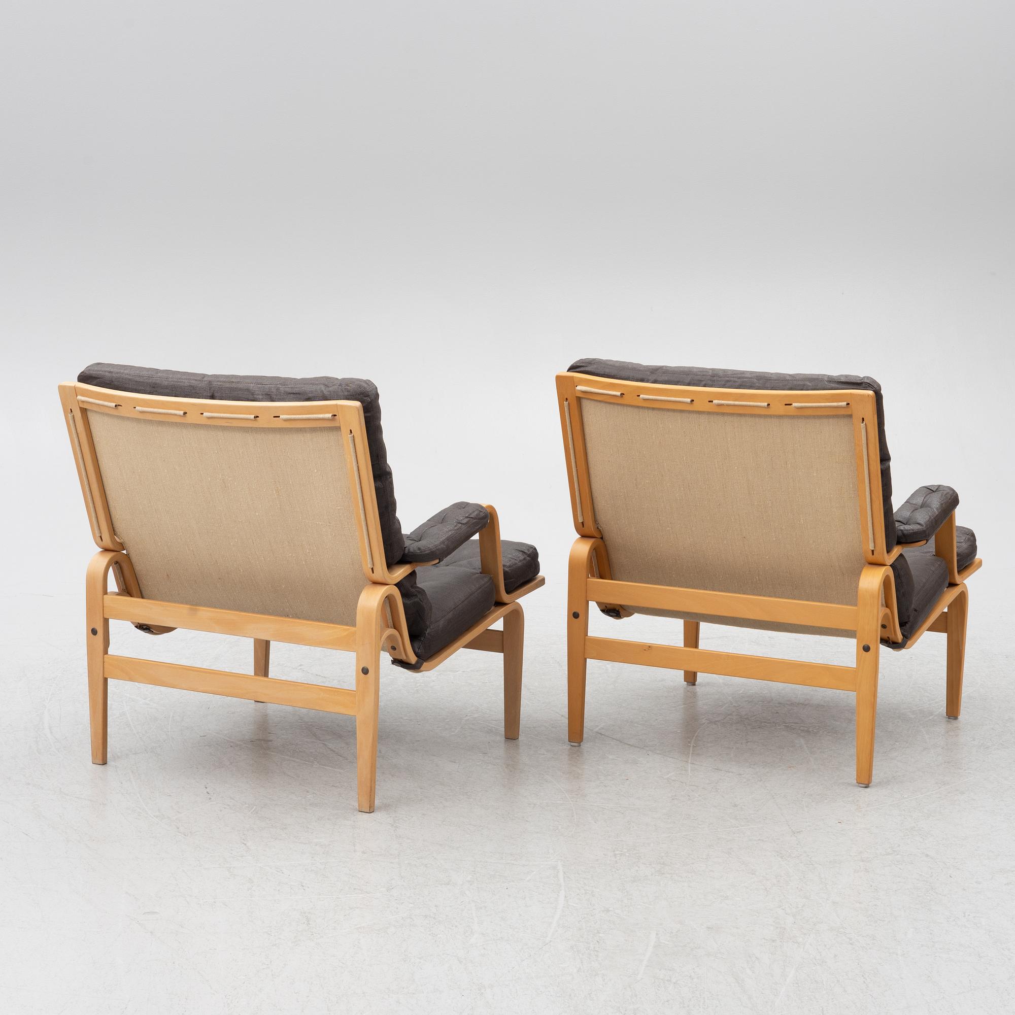 Bruno Mathsson, fåtöljer, ett par, "Ingrid", Dux, 1900-talets andra hälft.