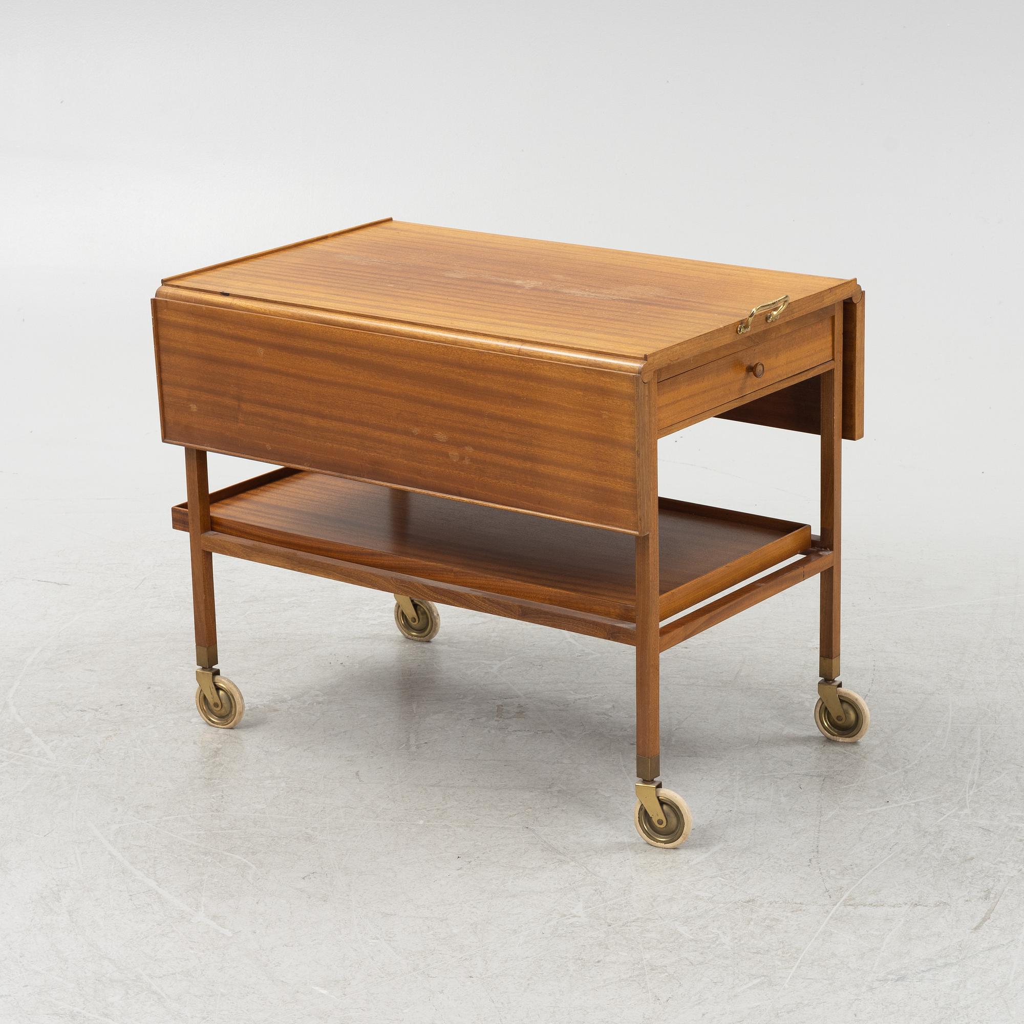 Josef Frank, serveringsvagn, modell 756, Firma Svenskt Tenn, 1900-talets andra hälft.