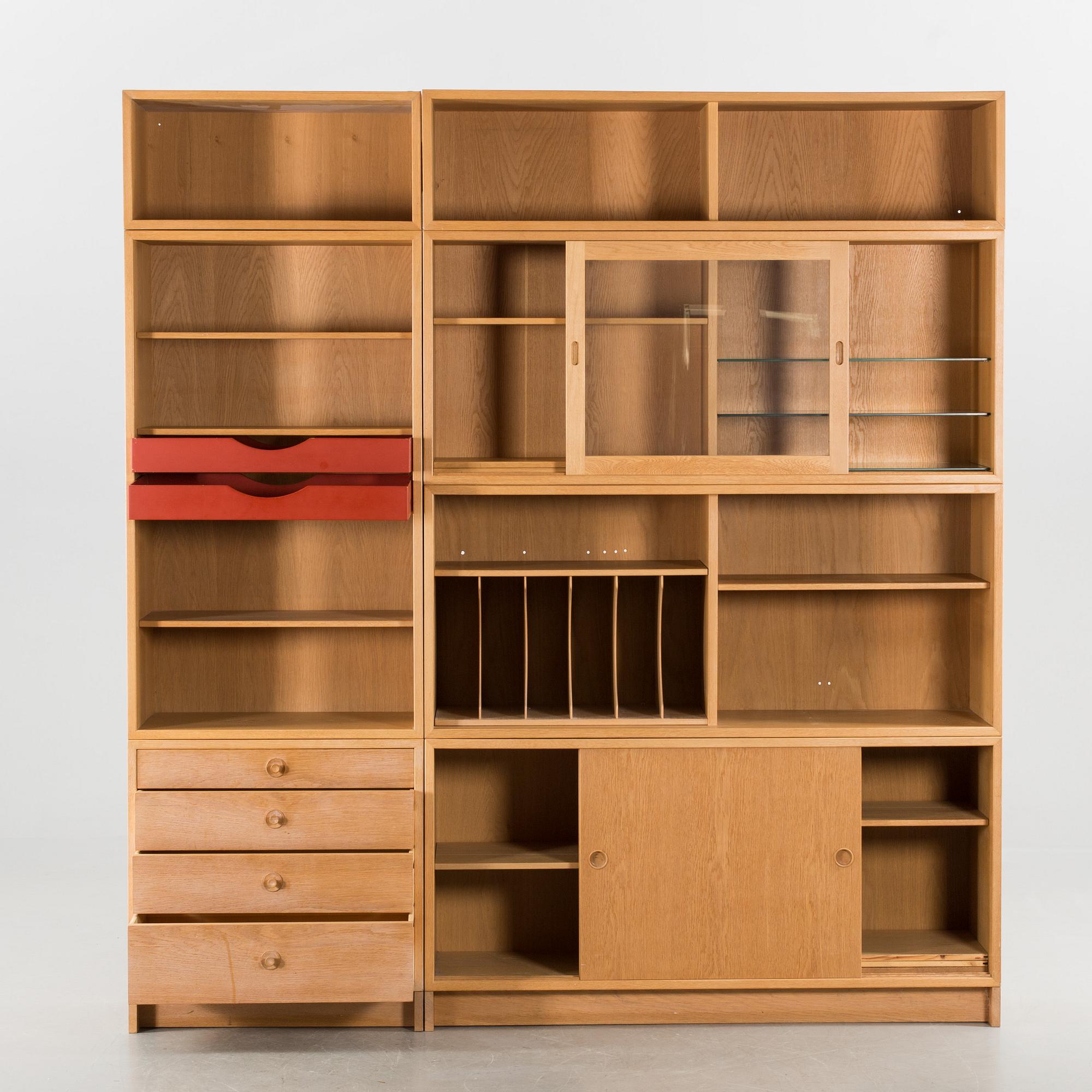 BØRGE MOGENSEN, bokhyllesystem "Öresund" sju sektioner, för karl Andersson och söner Huskvarna 1900-talets andra hälft.