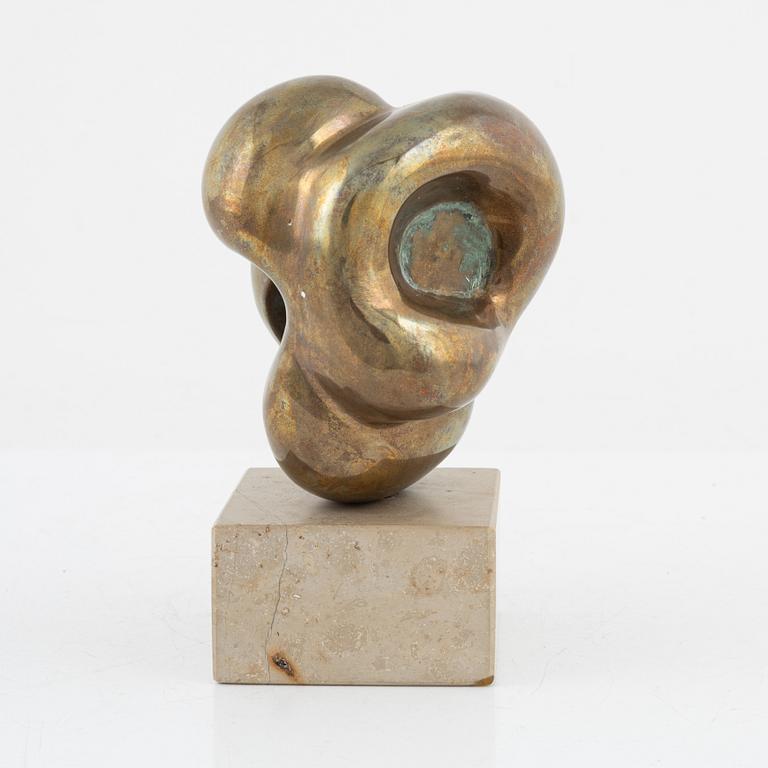 Eva Acking, skulptur. Signerad. Brons, total höjd 17 cm.