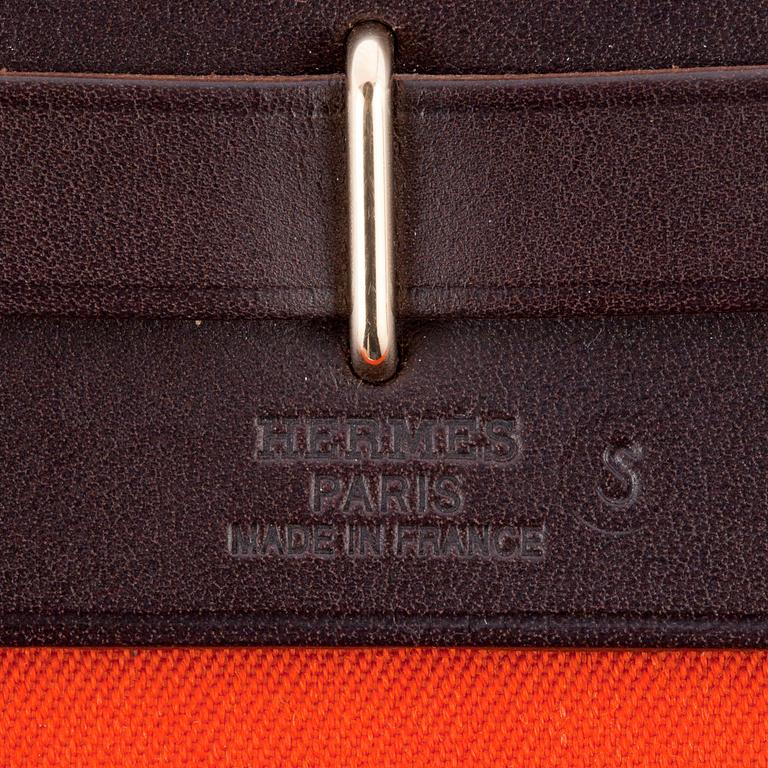 HERMÈS, a orange and red exchangeable shoulder bag, "Herbag TPM".