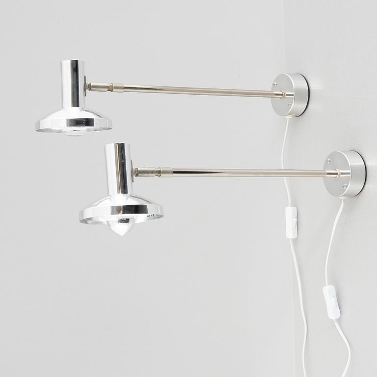 Hans-Agne Jakobsson, a pair of wall lamps, Lilux.