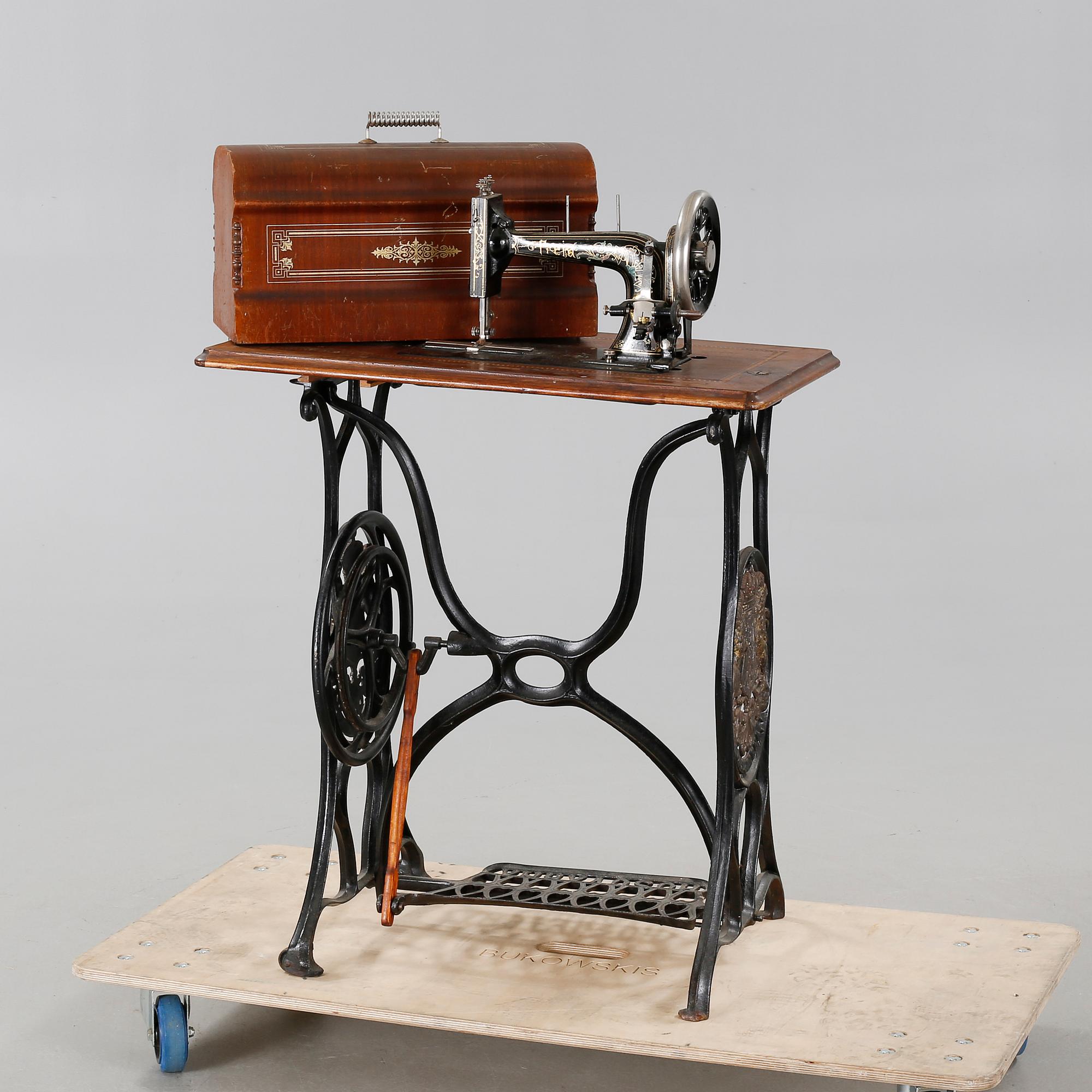 SYMASKIN, "Freja", Husqvarna, omkring sekelskiftet 1900.