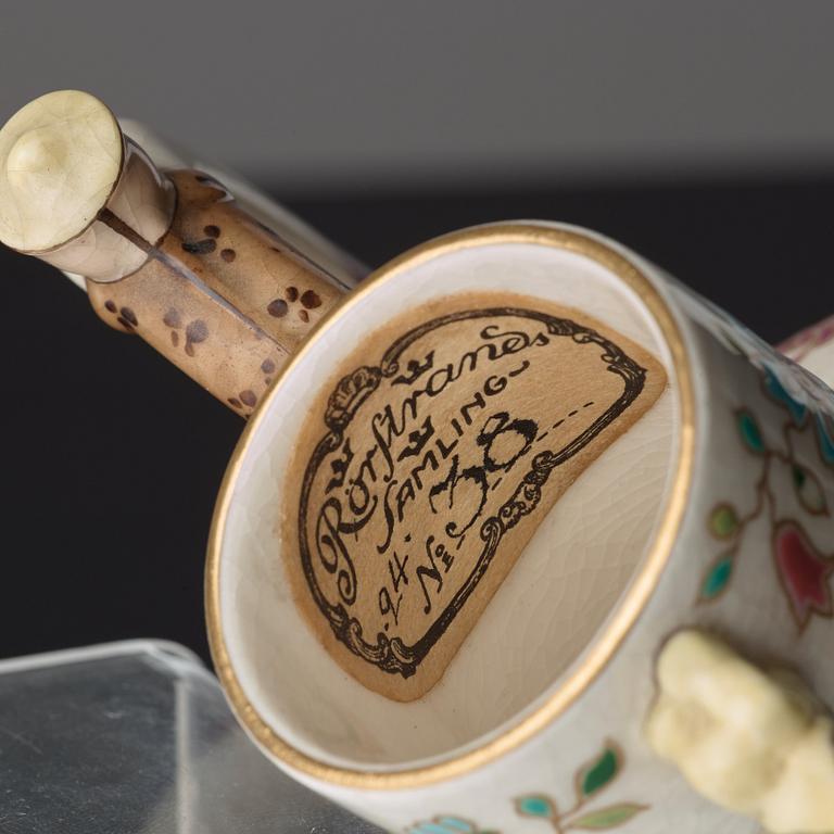 TEKANNA med LOCK, flintgods. Omärkt, möjligen Rörstrand, 1800-tal.