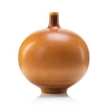 Berndt Friberg, a stoneware vase, Gustavsberg studio, Sweden 1968.