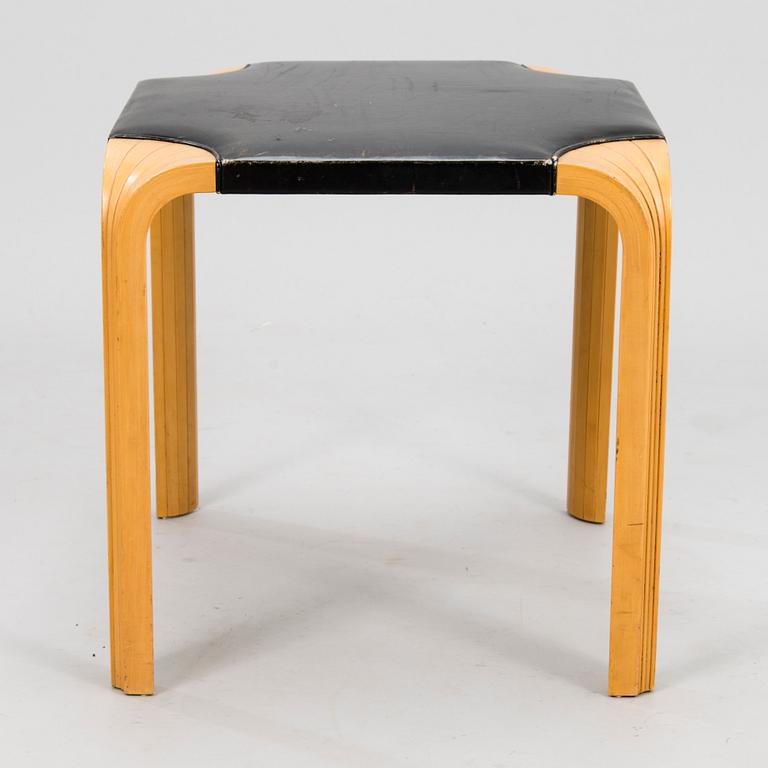 ALVAR AALTO, JAKKARA, malli X 602, Artek, 1900-luvun loppu. Muotoiltu 1954.