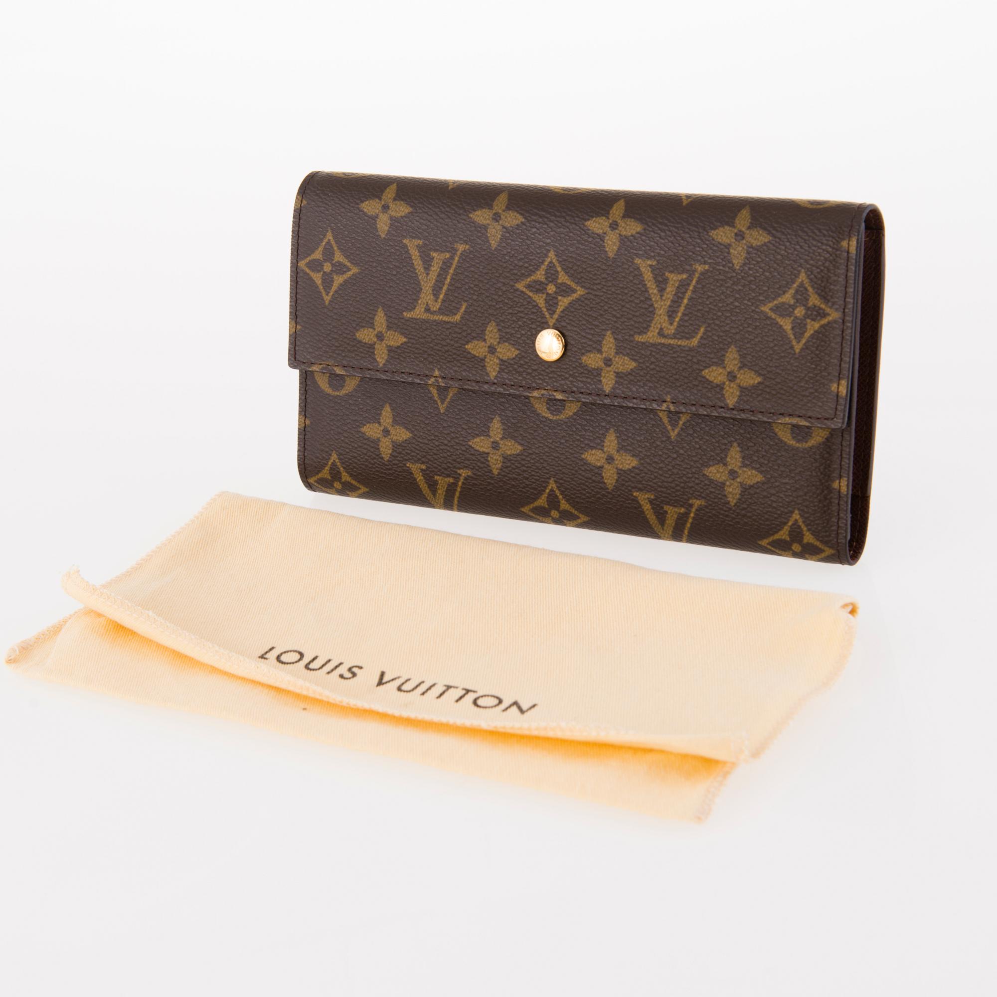 LOUIS VUITTON Monogram Porte Tresor International Wallet.