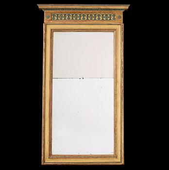 1229. A late Gustavian late 18th century mirror.