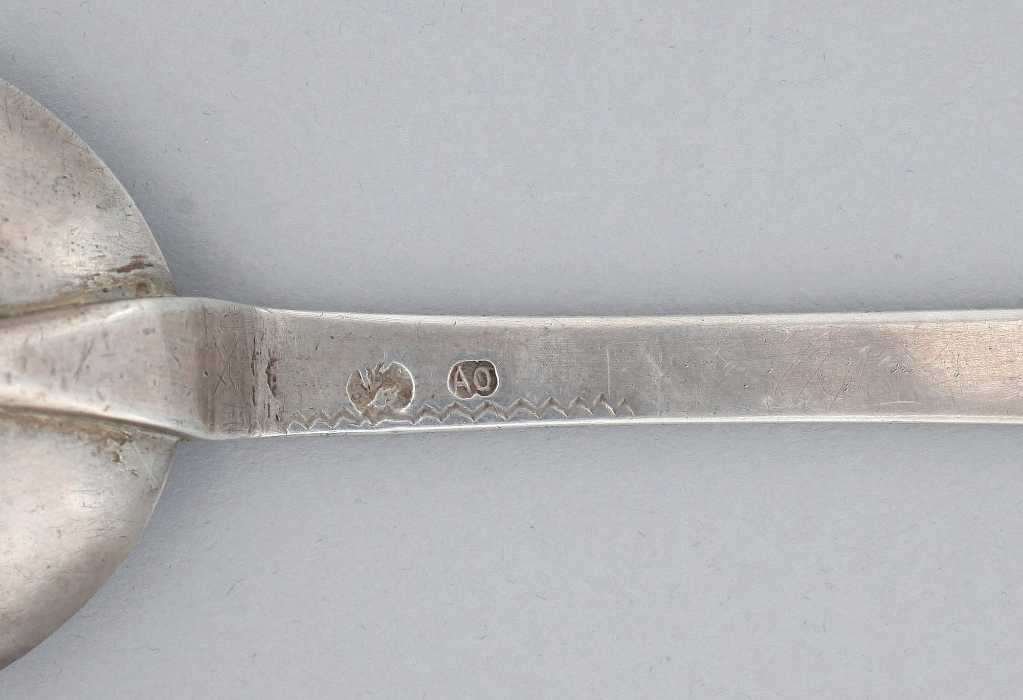 SKEDAR, 3 st, silver, olika mästare, Sverige 1700-tal. Bla Gustaf Stafhell, Stockholm 1773 och Arboga. Vikt 137 gr.