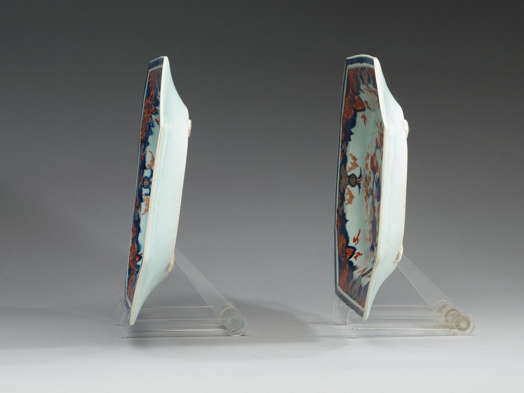 STEKFAT, ett par, porslin. Qing dynastin, Kangxi (1662-1722).