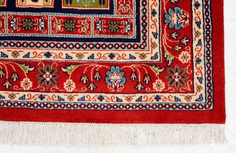 A Kashmar carpet, c. 236 x 168 cm.