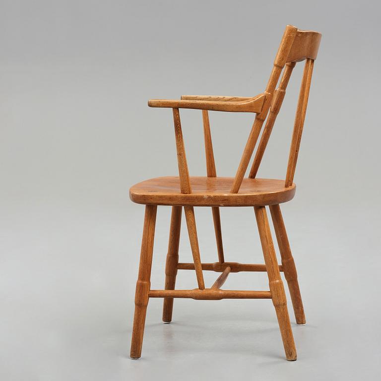 HANS J WEGNER, a "Windsor" chair for Mikael Lauersen, Denmark, 1940's.