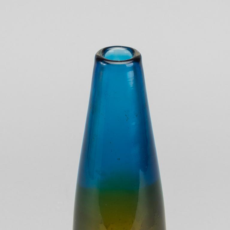 A Vicke Lindstrand Vase from Kosta.