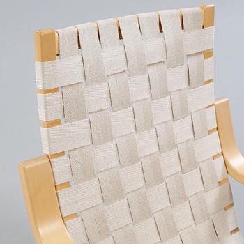 A chair by Alvar Aalto, model 406, from the second half of the 20th century.