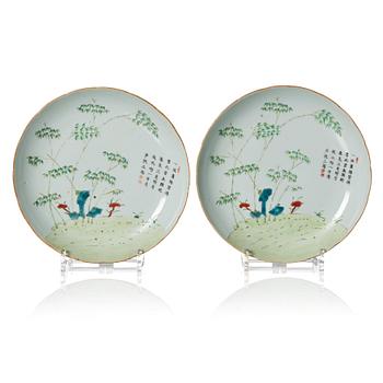 A pair of bamboo dishes, Qing dynasty, circa 1900.