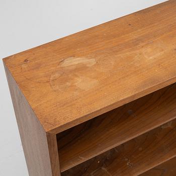 Josef Frank, a pair of model B 1142 bookcases, Firma Svenskt Tenn, before 1985.