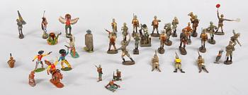 PARTI MINIATYRFIGURER, 37 delar, bl.a. Elastolin, Tyskland.
