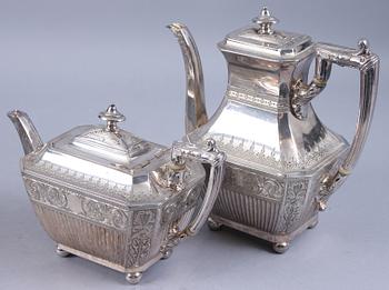 TE samt KAFFESERVIS, 4 delar, pläter, England.