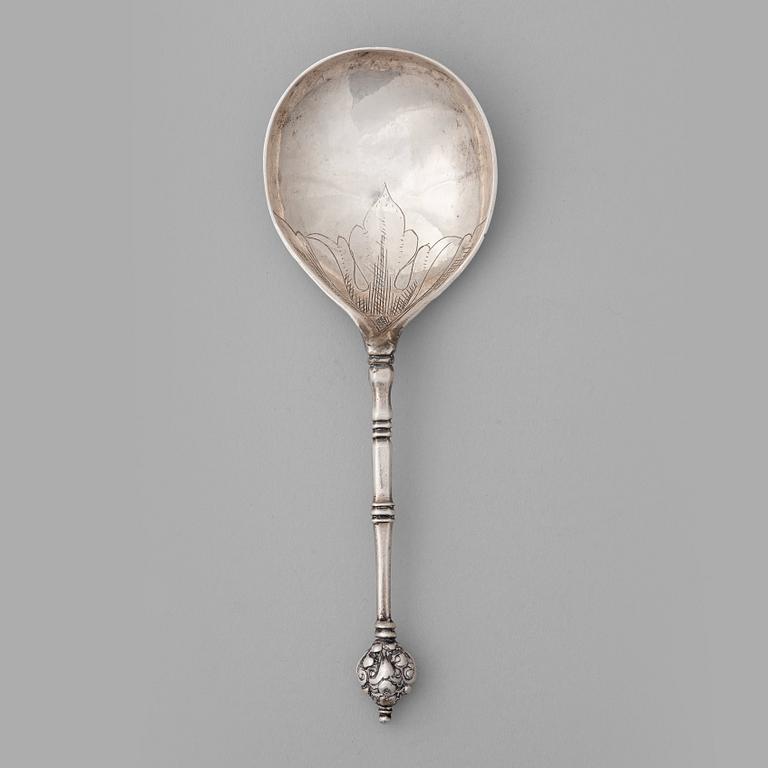 Nicolaus Brun, sked med volutknopp, silver, Västerås (verksam 1633-1662 (-68)), barock.