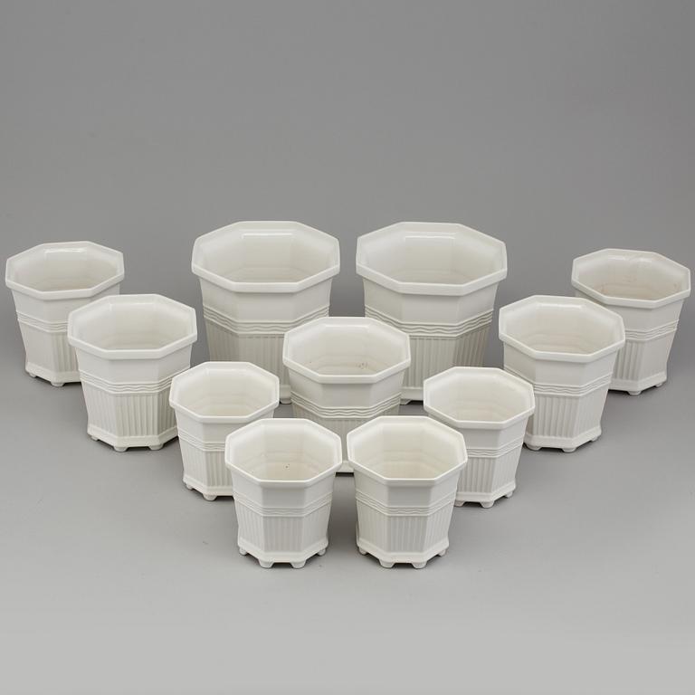 Eleven Swedish porcelain plant pots, Prins Eugen, 'Waldemarsudde', Rörstrand.