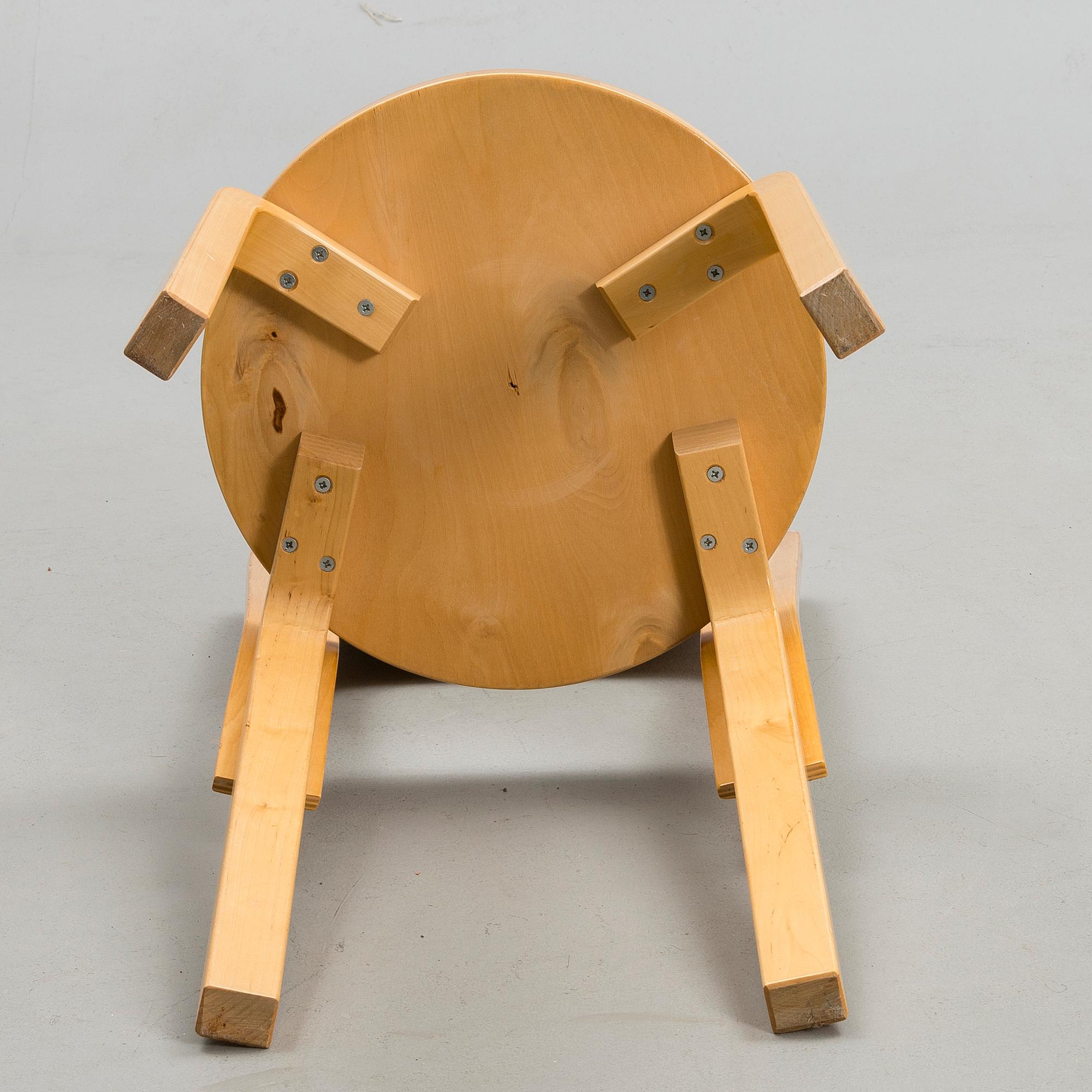 ALVAR AALTO, tuoli, malli 66, Artek, 1900-luvun loppu.