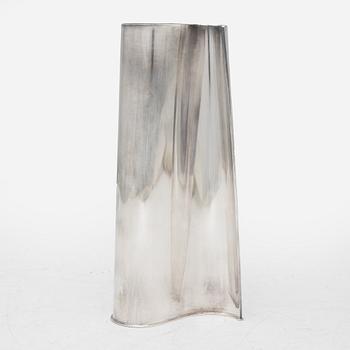 Rolf Lindståhl, a sterling silver vase, Stockholm, 2008.