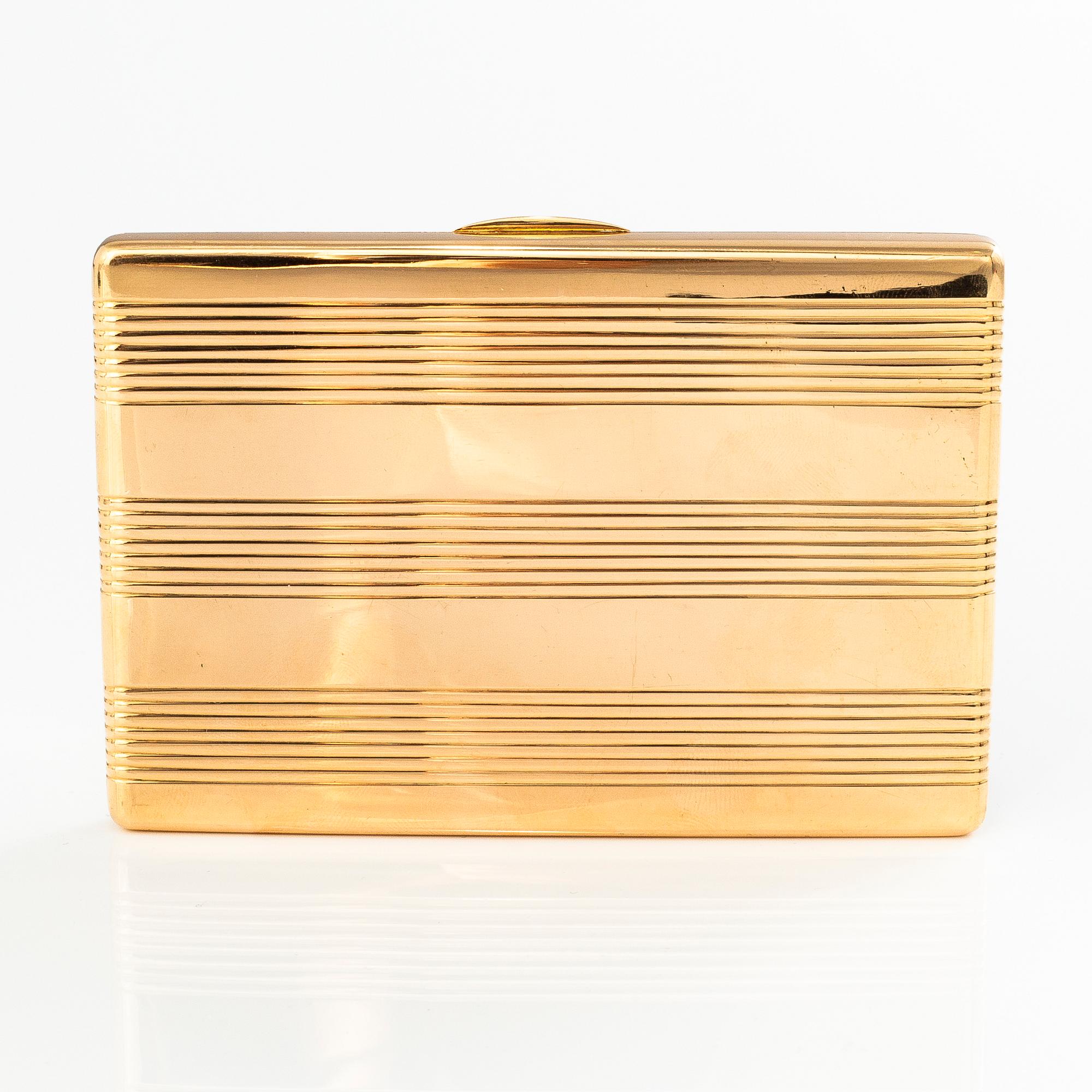 GEORG BUCHERT, CIGARETTETUI, 18K guld, Helsingfors 1941.