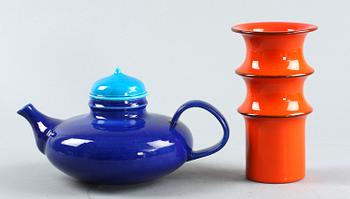 TEKANNA samt VAS, porslin, "Pop", Inger Persson, Rörstrand.