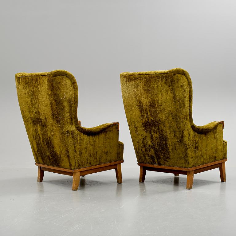 FÅTÖLJER, ett par, 1900-talets mitt.