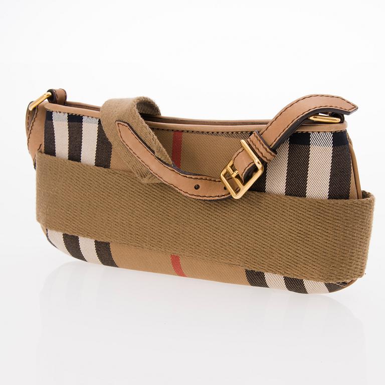 BURBERRY, AXELVÄSKA.
