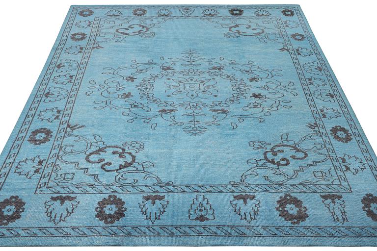 Matta, orientalisk, vintage design, ca. 364 x 265 cm.