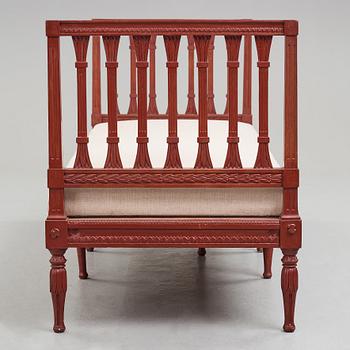 A pair of chairs and a sofa by Ephraim Ståhl (master in Stockholm 1794-1820), late Gustavian ca 1800.
