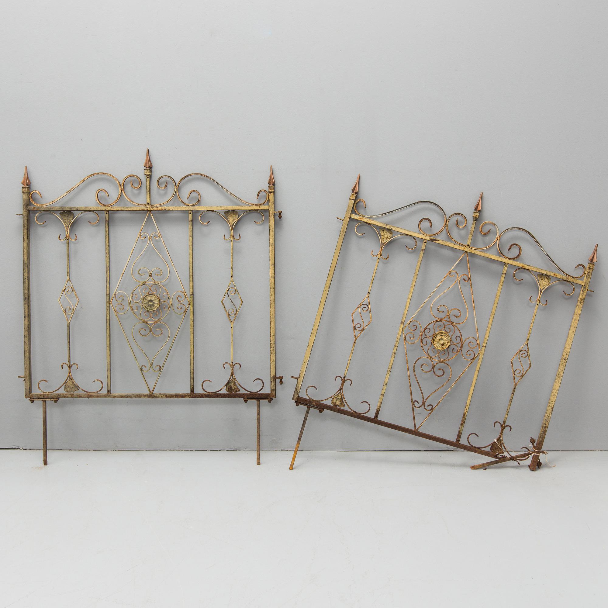 SMIDESGALLER, troligen till balkong eller terrass, 8 delar, omkring 1900.